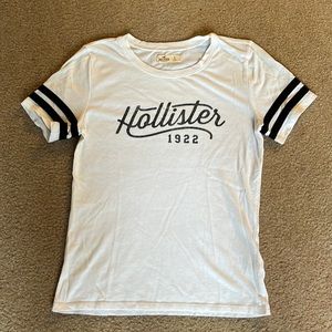 Hollister T-shirt